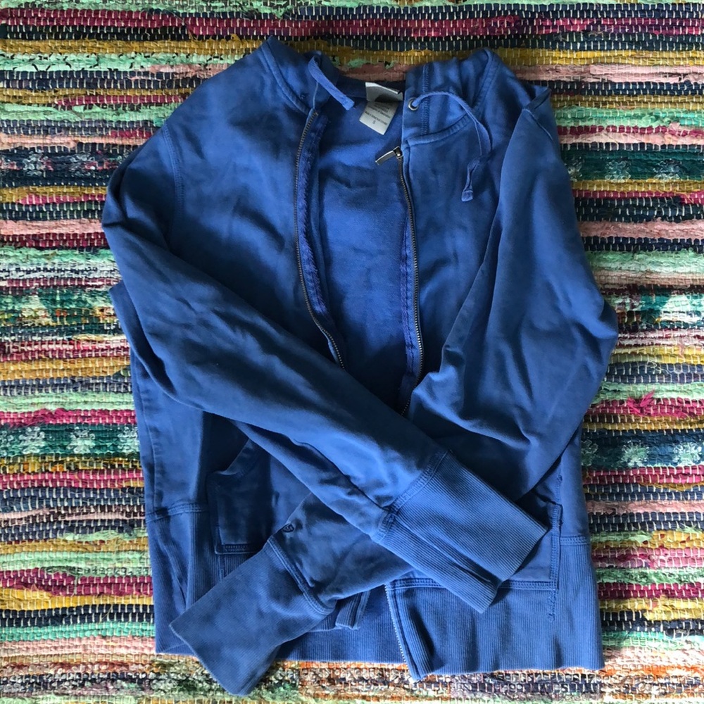blue champion zip up hoodie